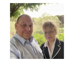 Couple de gardiens à Saint-Tropez (83990)